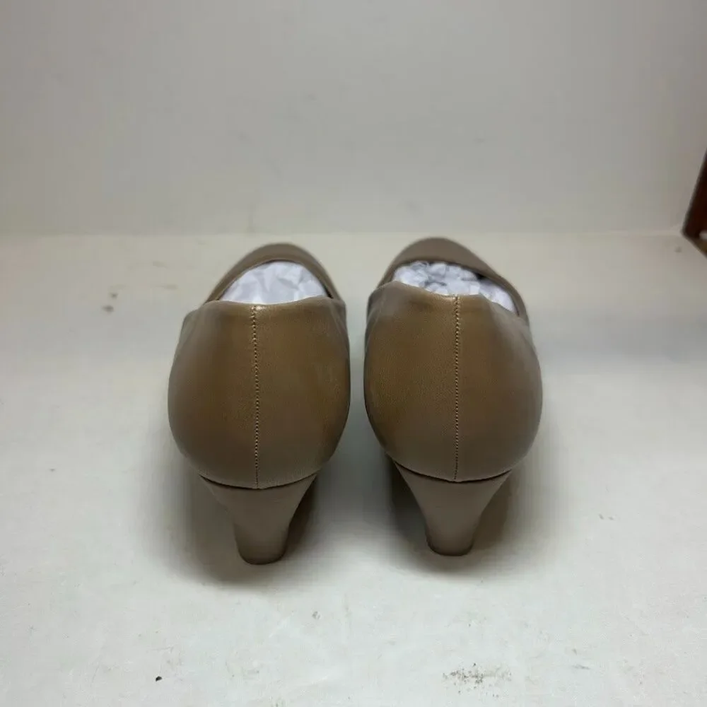 Journee Collection Womens 9 M Chestnut Faux Leather Luu Slip On Heels NIB PB7